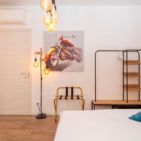 Marconi28Suites Bologna Bagian luar foto